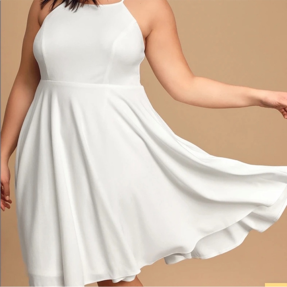 White dress, perfect for bridal shower